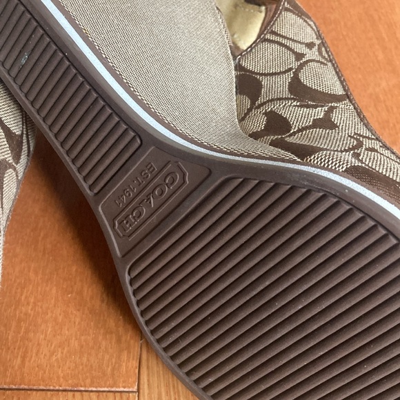 Coach wedge heels 8.5 - Picture 5 of 9